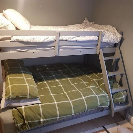Just The Splott! Sleeps 6, 8 Mins To Stadium. Cardiff Exterior photo